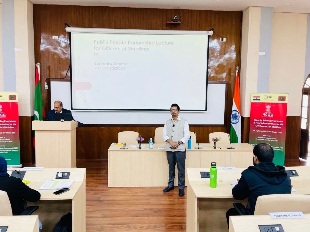 ksumanta's tweet photo. Today took session on #PPP for Civil Service Officials from #Maldives which was organised by National Centre for Good Governance, Government of India and sponsored by @MEAIndia at Mussoorie. https://t.co/mMi2kQaSiQ
