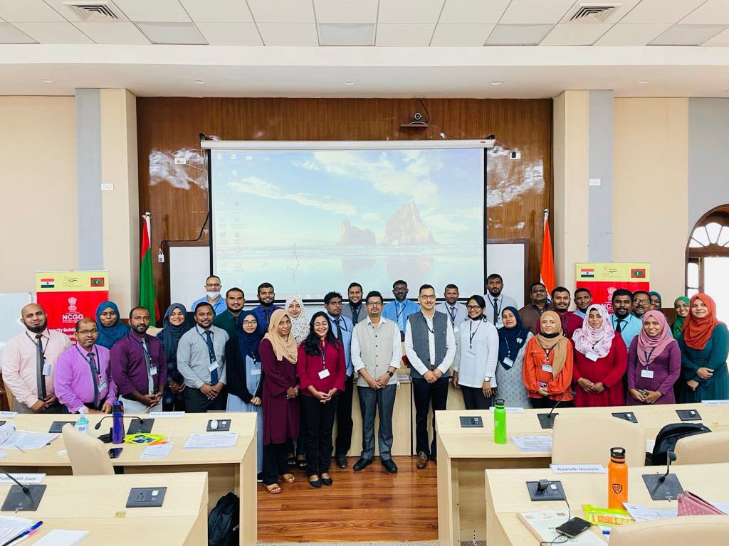 ksumanta's tweet photo. Today took session on #PPP for Civil Service Officials from #Maldives which was organised by National Centre for Good Governance, Government of India and sponsored by @MEAIndia at Mussoorie. https://t.co/mMi2kQaSiQ