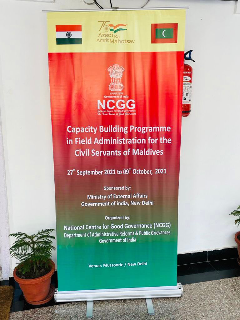 ksumanta's tweet photo. Today took session on #PPP for Civil Service Officials from #Maldives which was organised by National Centre for Good Governance, Government of India and sponsored by @MEAIndia at Mussoorie. https://t.co/mMi2kQaSiQ