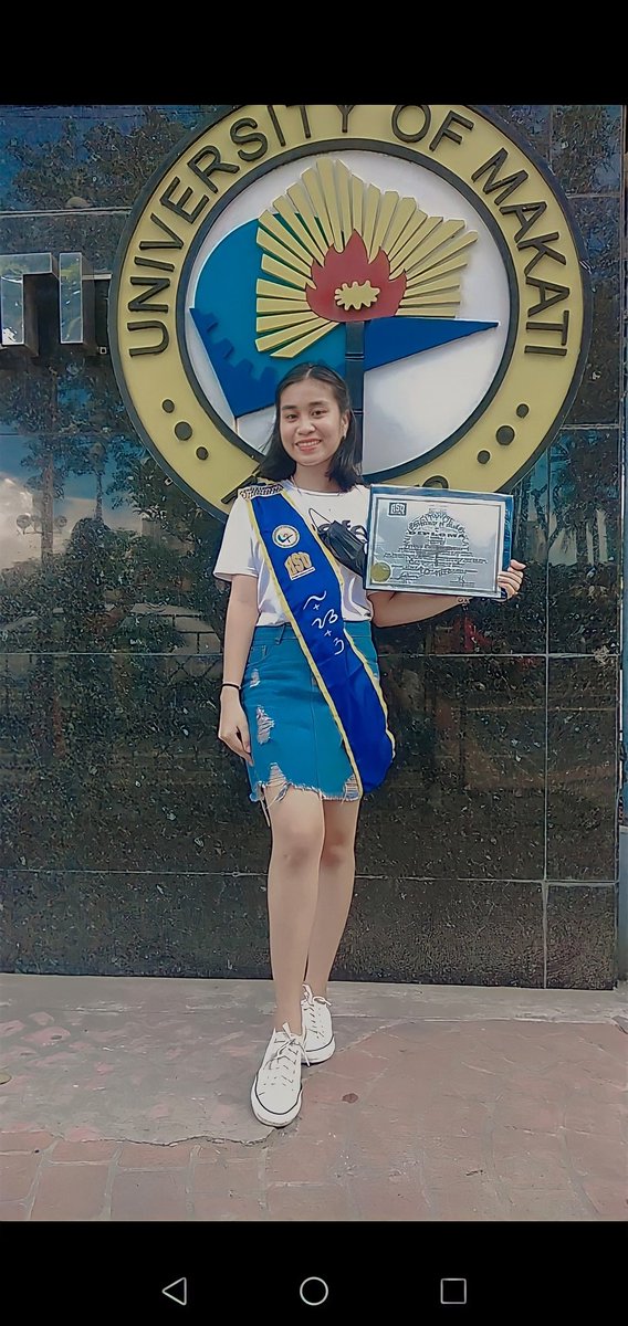 jen_srg's tweet photo. hehe, officially graduated shs ✨ https://t.co/O6C2BXW55U