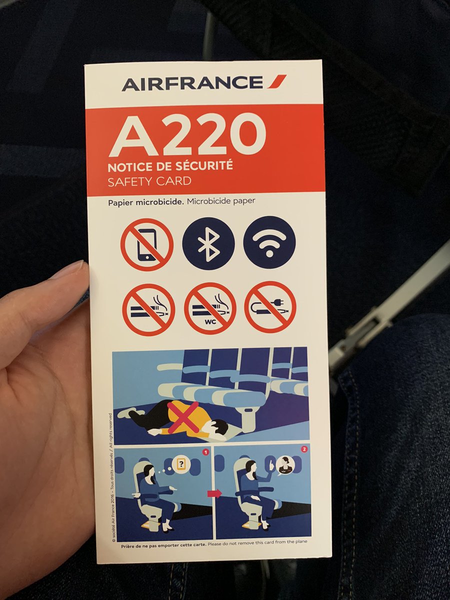kridesco's tweet image. Superbe cabine en 3-2 #welcomeA220 @AirFranceFR @ZeTravelguys