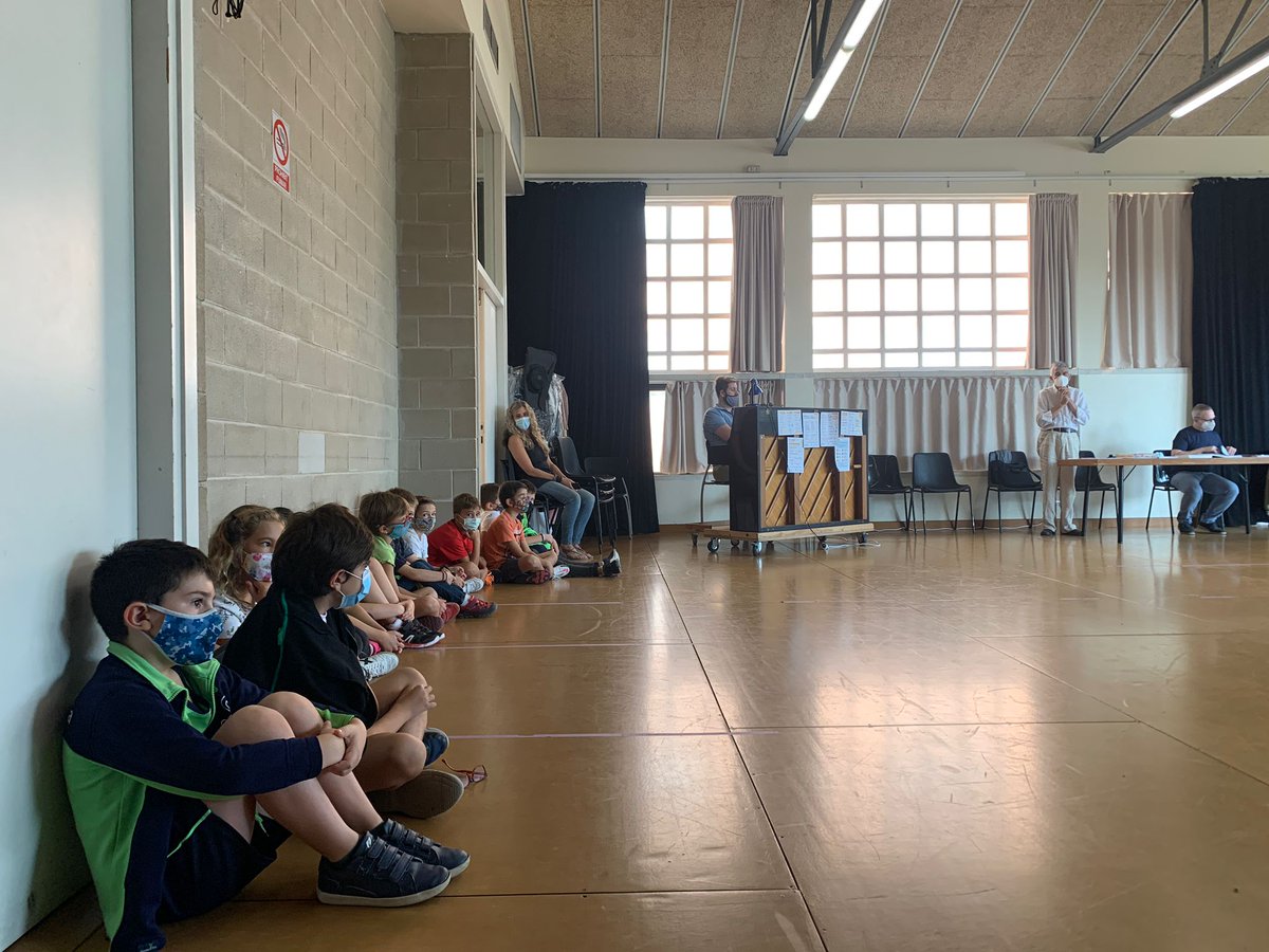 epiasabadell's tweet photo. També hem vist La Vela, i els bucs d’assaig de músics.
#3RPRIPIASABADELL
#PRIMÀRIAESCÈNICAPIASABADELL https://t.co/coQhcJpkmg