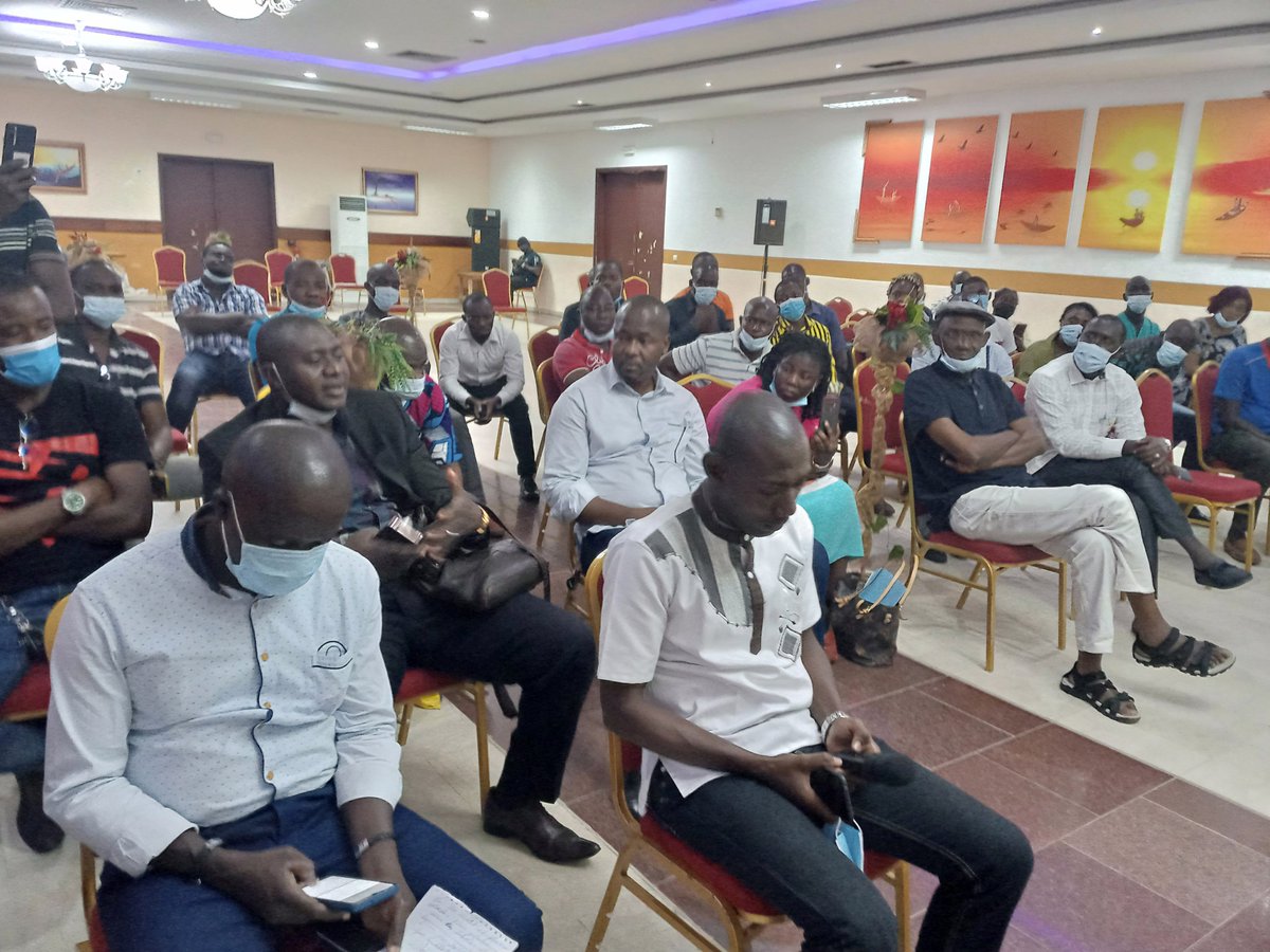 Côte d’Ivoire : Port-Bouët, conflit foncier à Abouabou, les acquéreurs appellent à la libération des 10 agents de sécurité privée détenus à la Gendarmerie après le décès d’un des leur suite à la bagarre survenue sur le lotissement Abekan Bernard
lefluxs.com/fr/cote-divoir…