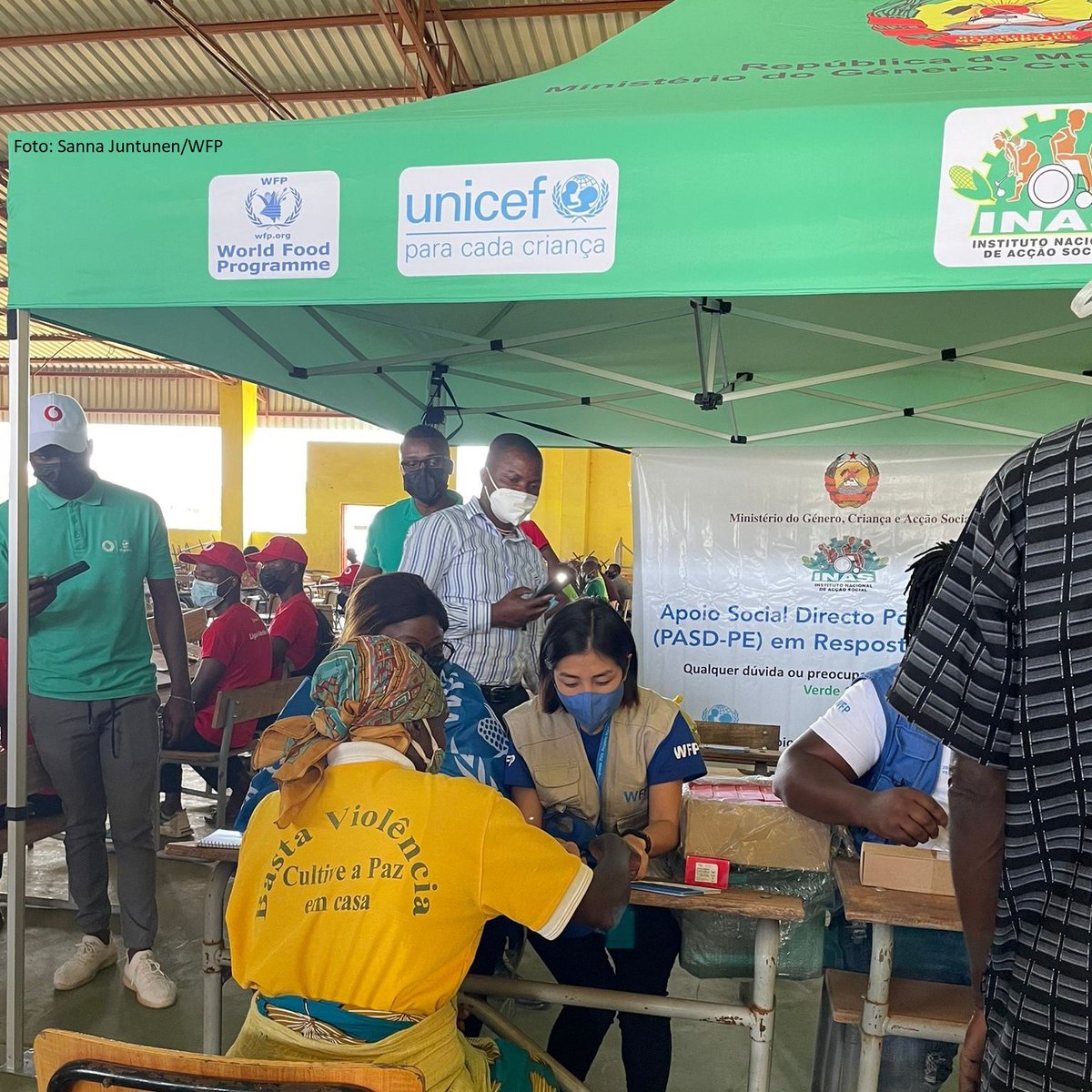 With support from UNICEF &amp; <a href="/wfp_mozambique/">WFP Mozambique</a>, funded by <a href="/CanHCMozambique/">Canada in Mozambique, Angola, and Eswatini</a>, <a href="/KfW_int/">KfW</a> &amp; <a href="/USAIDMozambique/">USAID Mozambique</a>, MGCAS/INAS started the registration of mobile accounts for 9,300+ households in Milange that will receive #CashTransfer to mitigate the socio-economic impacts of #COVID19.