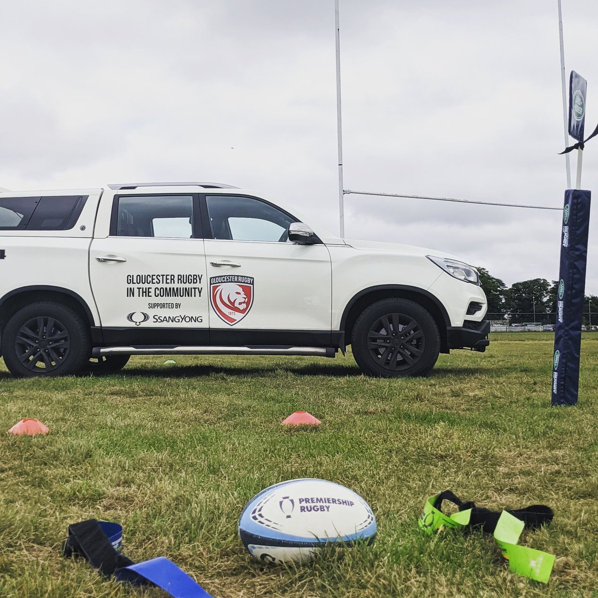 GR_CommunityDpt's tweet photo. 🏉 #RUGBYISBACK 🏉

As we get back to playing rugby again, our Community coaches are getting out to support clubs and schools across Gloucestershire &amp; West Oxfordshire! 

Have you seen us at your school or club yet?🤔

#rugbyisback #squadofthousands https://t.co/V0Z97beGtT