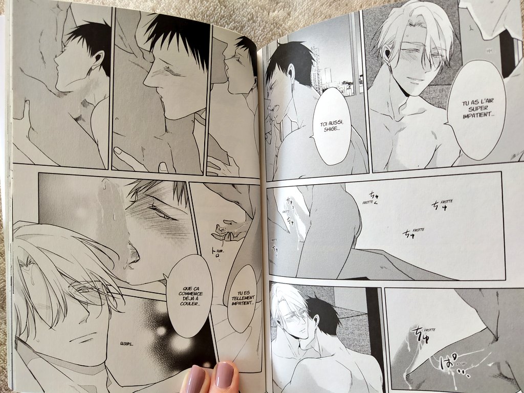 LegacyofCorazon's tweet photo. #YAOI
For once, the seme trying to be patient and go for the shower first...
But uke asking for where the bed is instead 😏
Let's skip it and go for the good time right away😌
#BLACKORWHITE #BOYSLOVE #SACHIMO https://t.co/ULlNxWsbbR