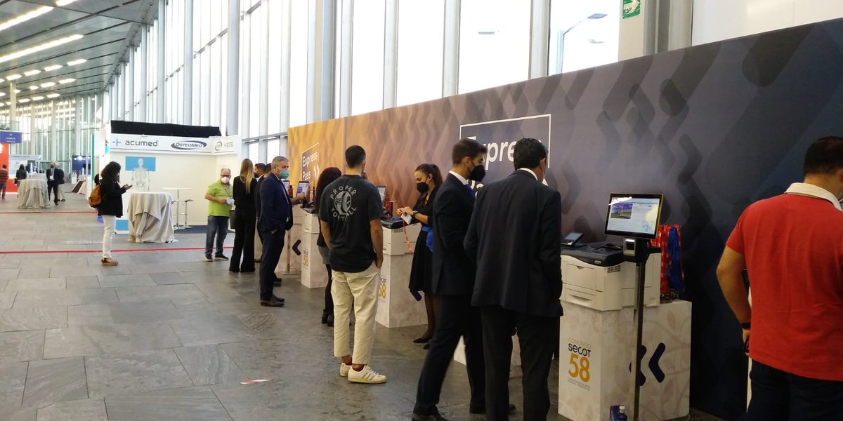 😃 Qué alegría ver nuestros Palacios de nuevo con gran actividad!!!

Hoy con inauguraciones de @secot21 #Secot21 en <a href="/fibesevilla/">Fibes Sevilla</a>, <a href="/forogreencities/">Foro Greencities</a> #GreenCitiesMLG y <a href="/smovingforum/">S-Moving Forum</a> #SMoving21 en <a href="/Fycma/">Fycma</a> ... 👏👏

😉 Porque somos referentes en profesionalidad y seguridad

#SomosAPCE