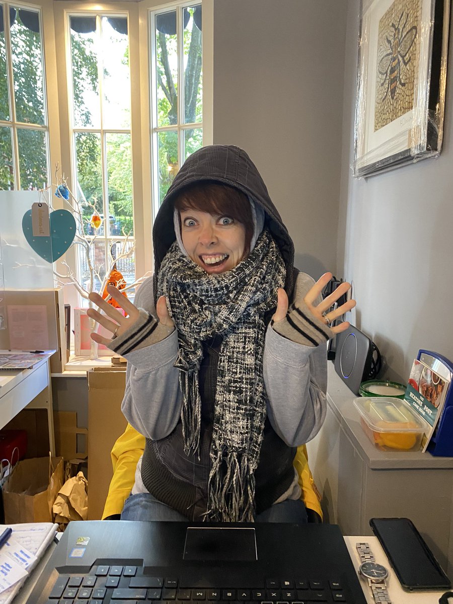 Pls support The Hub to help us stay open past January &amp; continue to provide services to support the community - all donations go directly to the running costs of the hub, inc heating, so we don’t have to work throughout the autumn/winter like this… 😆

gofund.me/034e4e1a