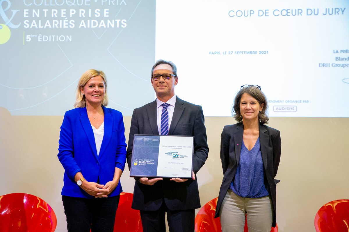 GroupeAudiens's tweet image. Le Prix &quot;Entreprise &amp;amp; Salariés #Aidants&quot; récompense les meilleures initiatives des entreprises en faveur de leurs salariés aidants ! 

👏 Un grand bravo aux lauréats 2021 : 
▫🥇: @GroupeBPCE  
▫🥈: @France_MM 
▫🏅❤️  : Caisse Régionale de @CreditAgricole Mutuel de la Réunion