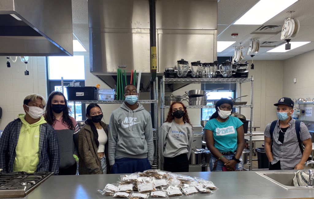 BakingWithTown's tweet image. Southeast’s Culinary team just finished making dog treats as a donation to the Kansas Humane Society to sell at Woofstock this weekend! #wpsproud #WICHITASEHS #WoofstockICT