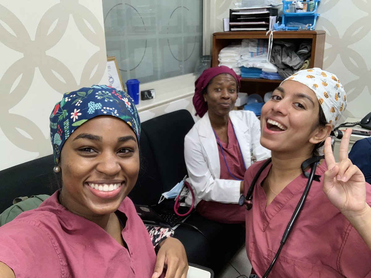 VaneshaWaiters's tweet photo. first overnight L&amp;D shift in the books!  📚 @shriya_tanti #medtwitter #gradystrong https://t.co/rlV72iFjcg