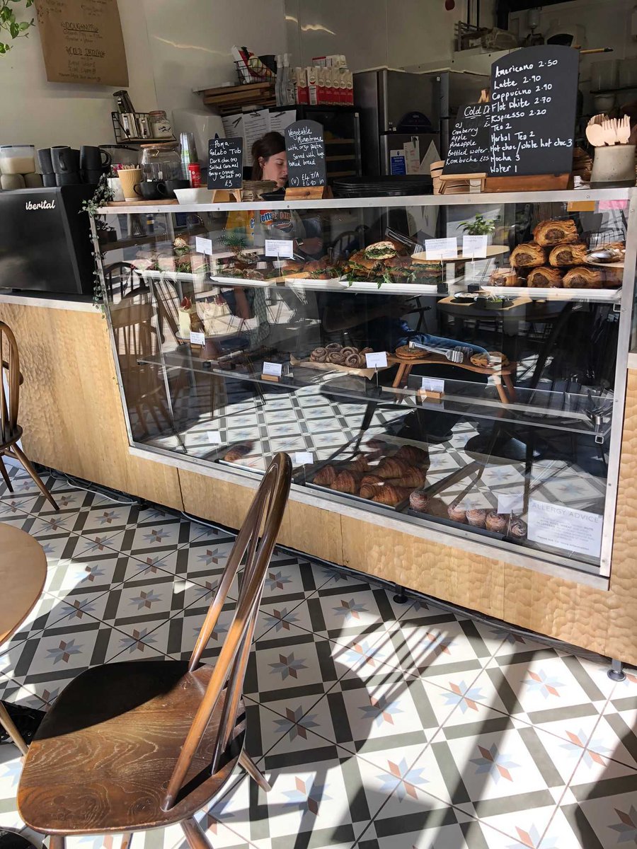 PaceComms's tweet photo. It's #SourdoughSeptember so this week's #PacePicks has got to be the scrummy @FlourandFeast. 

The place to be for home baked goods. They have everything from freshly baked bread to the the most epic pain au chocolat. 

📷 Rachel bringing home the goodies https://t.co/PXUlRLG8Dn
