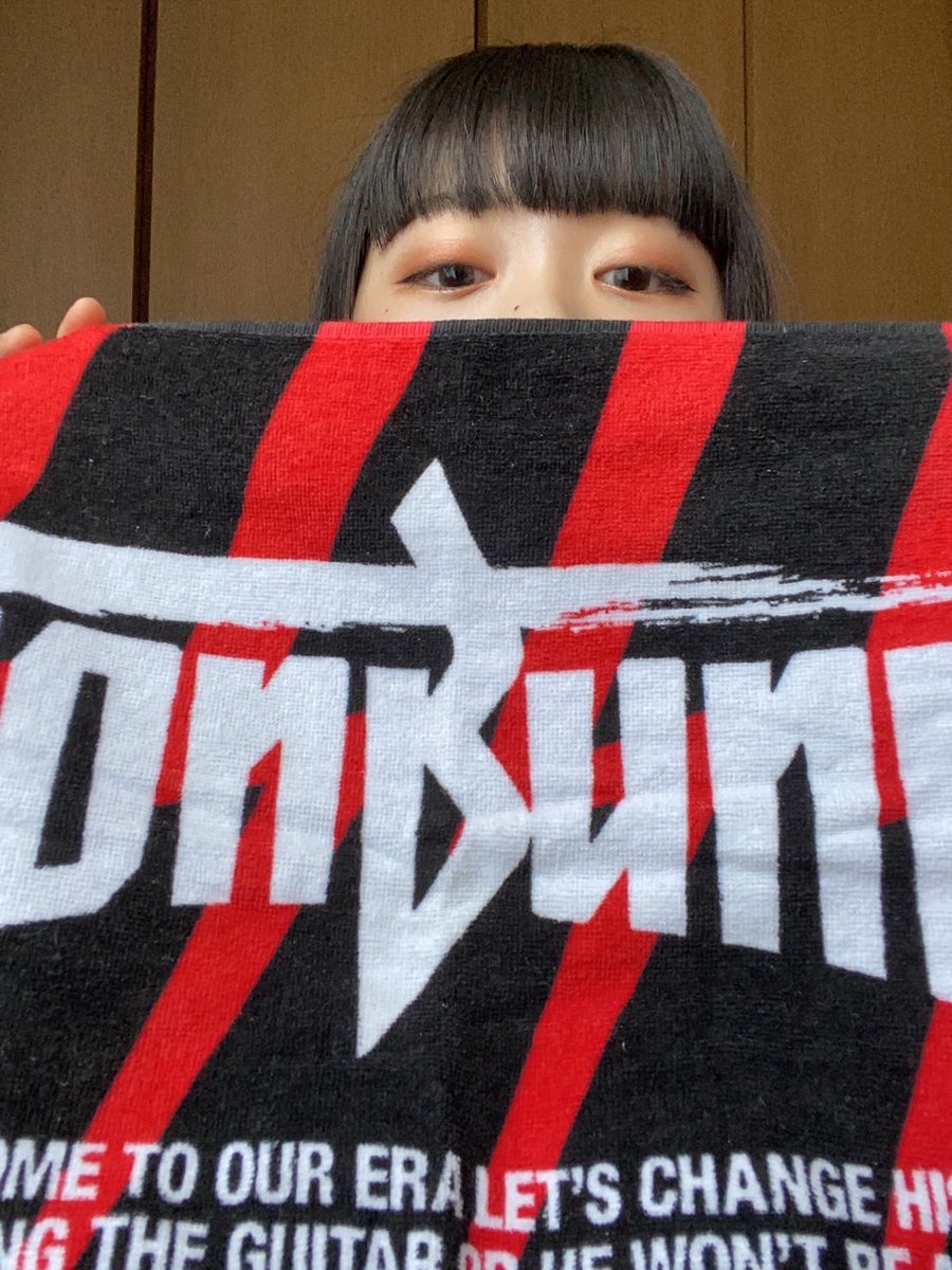 IRONBUNNYタオルは、筋トレする時に使ってます🏃‍♀️
優しい肌触りなところもすきです☺️
私達のお気に入りのIRONBUNNYグッズをゲットできるのは明日まで！！
そして、明日のライブも楽しみましょう😊（Kotono）
tvamstore.com/pc/shop.asp?cd…
#IRONBUNNY