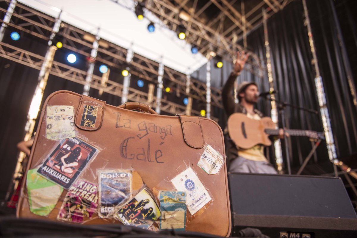 toledonconciert's tweet photo. ✅ El viernes vuelve @LaGangaCale a la plaza de toros junto a @Mauri_band y @BalkanBomba 

¿Qué locura nos tendrán preparada esta vez? 🔥😅 La fiesta promete.

 ¡Si te lo pierdes es porque quieres!  🎟 2€ en  https://t.co/77dRZEBFJ3  👈🏼 https://t.co/6UKN7CBpMj