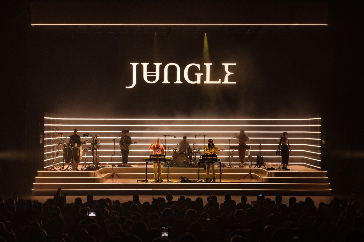 NegEarthLights's tweet photo. JUNGLE | Brixton Academy 2021
Production & Lighting Design : @cassiuscreate
Video content : #_boxcat_
#Lighting operator : #ronnie.phipps
TM : #fromaheight
SM : #haydiddly
Lighting : #negearthlights
Video : #transitionvideo
Staging : #allaccessstaginguk
π·: #projoephotography https://t.co/3F26wtqtjg
