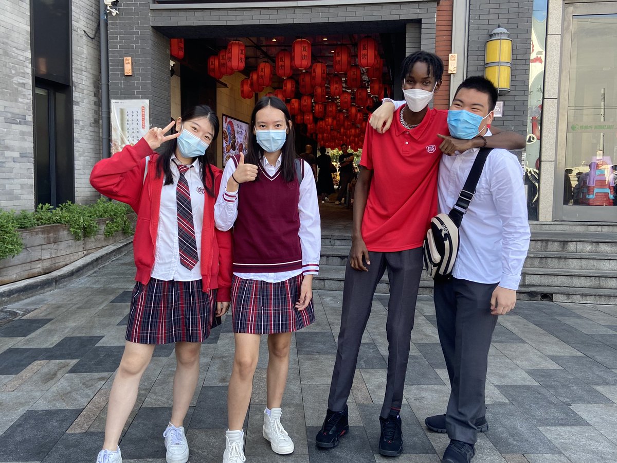 LeilaCISB's tweet photo. Team-building event for Grade 11 and 12 students at The Hutong. The cooking competition, scavenger hunt and dumpling party tested their collaboration and communication skills. It was a successful day ☀️⭐️. https://t.co/CEEm1lJyl9