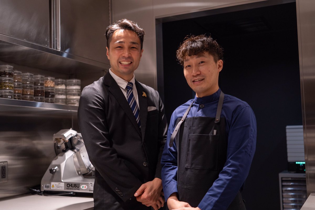 bio_matsuki's tweet photo. #nôl #photocuisinier #tatsuyanosa #mitsuruoi #gastronomie #noiretblanc #red35 https://t.co/UNEXOZfEIB