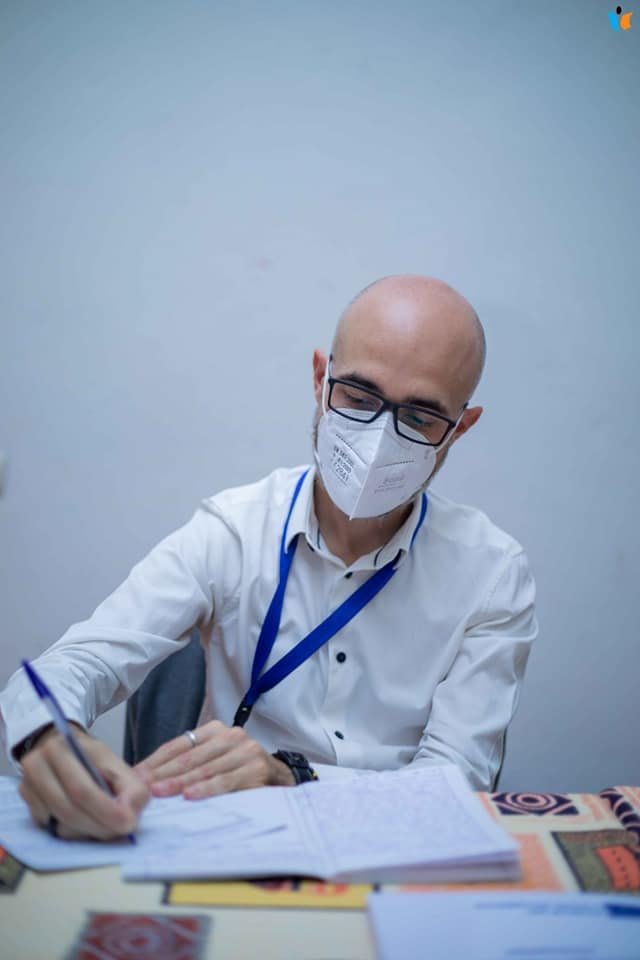 MagazineJimbere's tweet photo. 📌 Cet atelier a pour but de planifier un plaidoyer auprès des institutions de prise de décisions. Il a été révélé que pour que leurs plaidoyers soient efficaces, les #OSCs doivent définir dans cet atelier les défis et les objectifs de chaque secteur

#Burundi https://t.co/zEaGlBDEqe