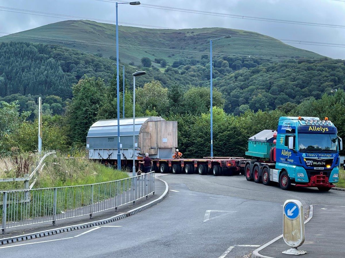 Traffic Wales South tweet media