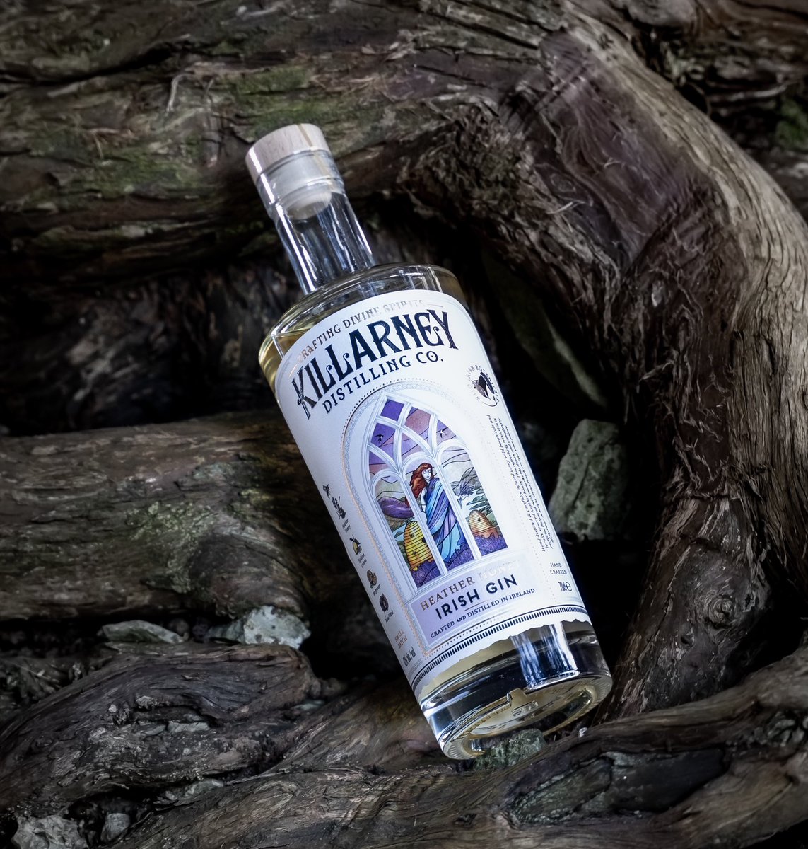 killarneybrewco's tweet photo. Have you tried our Killarney Heather Honey Gin yet?
 
This refreshing gin is made with wild Irish botanicals and local raw honey.
 
Make sure to get your hands on it before its gone! Available in wider Kerry area.

#killarneydistillingcompany #gin #killarneygin #killarney https://t.co/aHj9BXjXJB
