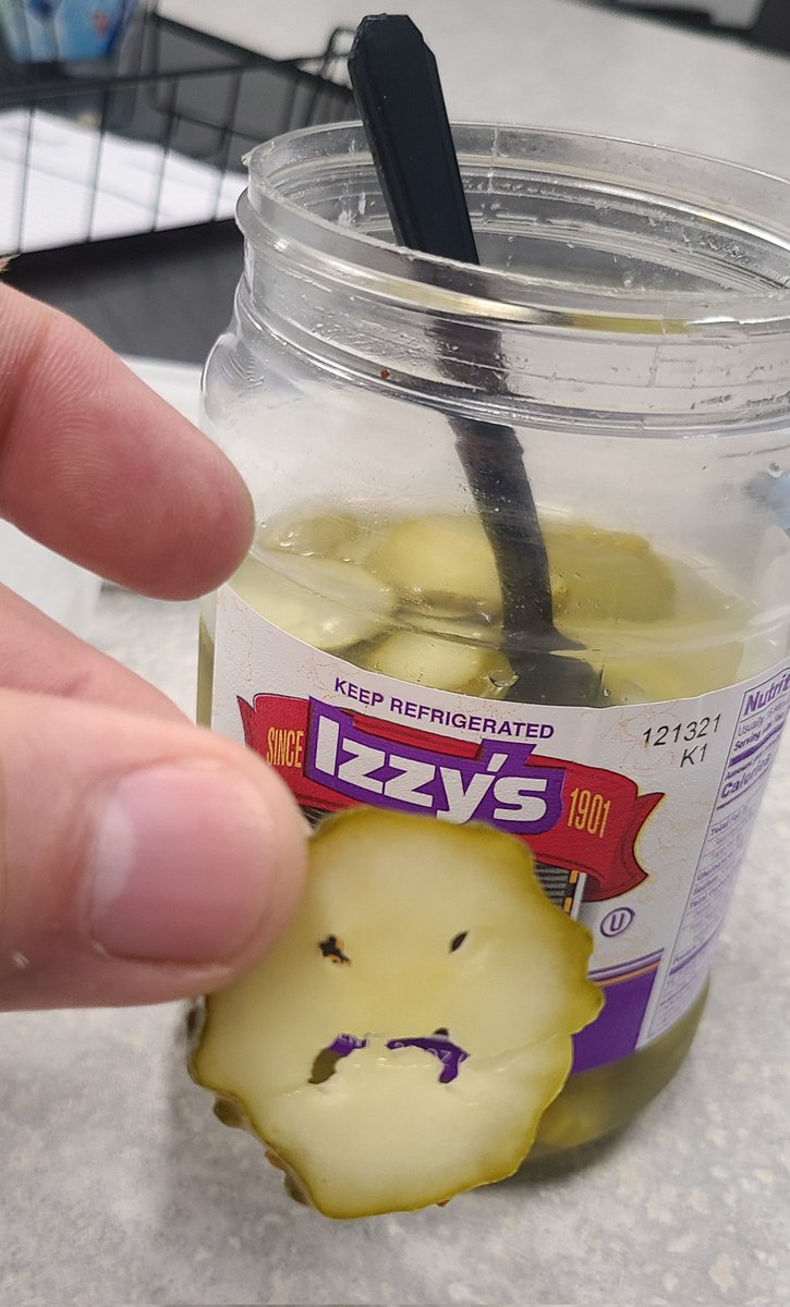 I'm not eating this one <a href="/IzzysReubens/">Izzy's</a> okay who put this in my jar of pickles 😆🤣  #turnthatfrownupsidedown 🙃