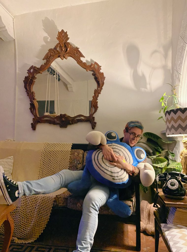 allaanboswell's tweet photo. ยฟSerรก un Poliwrath o un Politoed? ๐ง๐ + ๐ธ: @agatha.toro + #calling911 https://t.co/CEPIxUNkXN