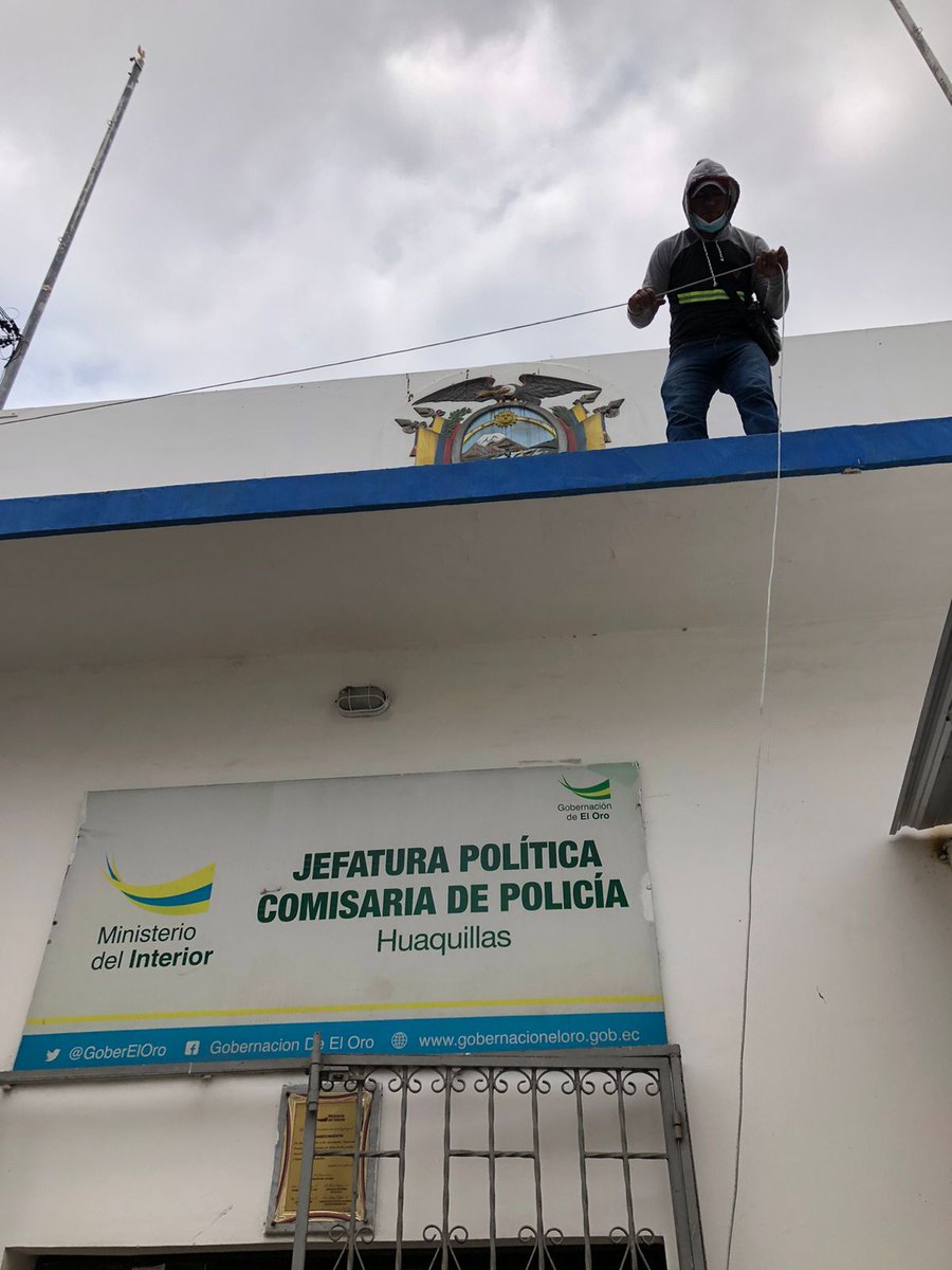 JPHuaquillas's tweet photo. Huaquillas|@Erik_Feijoo36 Gestionando un mejor servicio para la comunidad Huaquillense, se habilitó un mejor servicio de internet para oficinas y UPC Distrito Hualtaco centro de la ciudad
#CapacidadParaCambiar
#YaSeSienteElCambio
@GoberElOro
@FranciscoVeraDo
@LassoGuillermo https://t.co/ZEazZWEEpN