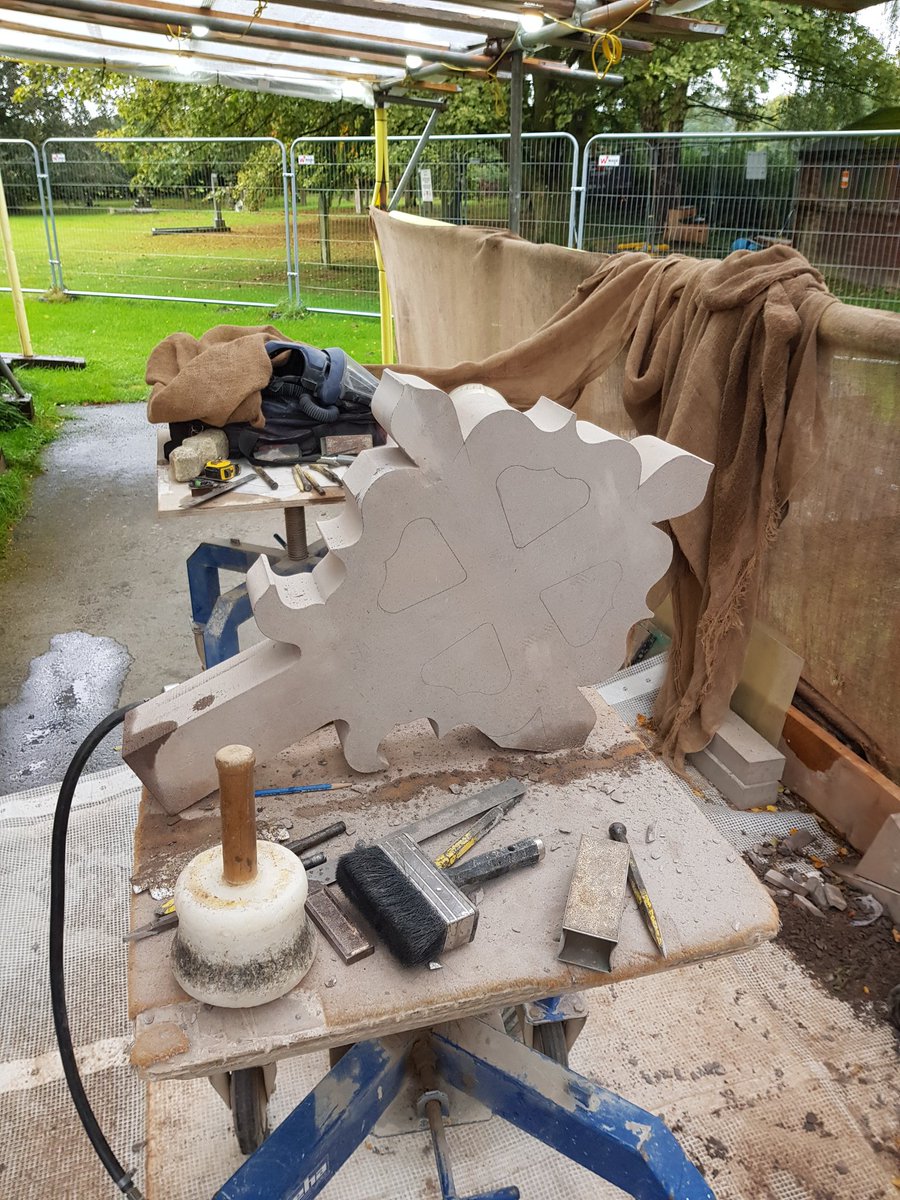 RyanHar90511974's tweet photo. The new porch cross for kingsland church is progressing well , Forest of dean lilac. @LtdTreasure @FoDStoneFirms https://t.co/8KY4jJufoU