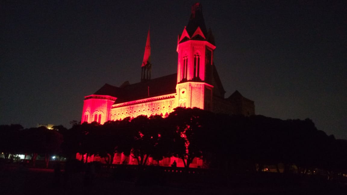 Beautiful Frere hall on #WorldHeartDay by @KmcPakistan Parks dept

#WorldHeartDay2021