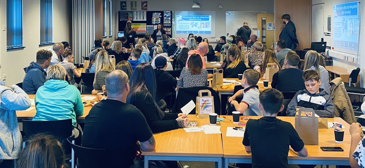 MaltbyAcademy's tweet photo. Huge thanks to the parents of our Y7 integrated curriculum students. Fantastic turn out in the academy this evening #KeyDriverCommunity #KeyDriverAspiration https://t.co/3tRHZXXSMv