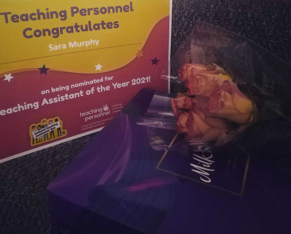 5araMurph's tweet photo. Feeling v. Grateful, proud and blessed today. Cutest day, @OasisLeesbrook nominated me for the TA of the year awards and I was a finalist so Teaching Personnel came to visit to say congratulations and deliver these!! Thank you TP &amp; Leesbrook, adore my job! So blessed! x https://t.co/7uVC6dp016