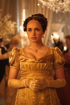 Janemf70austen1's tweet photo. I absolutely ❤️ #JamesBond and can’t wait to watch #NoTimeToDie with #DanielCraig 
Gorgeous photos from the Premiere, ❤️ that #GOLD dress.@
Reminds me of another Couple in Fiction #SidlotteForever 
Our #LastAustenHero would make a fabulous Bond, but #SaveSidneyParker first. 🙏🙏 https://t.co/pfhHWxxyOT