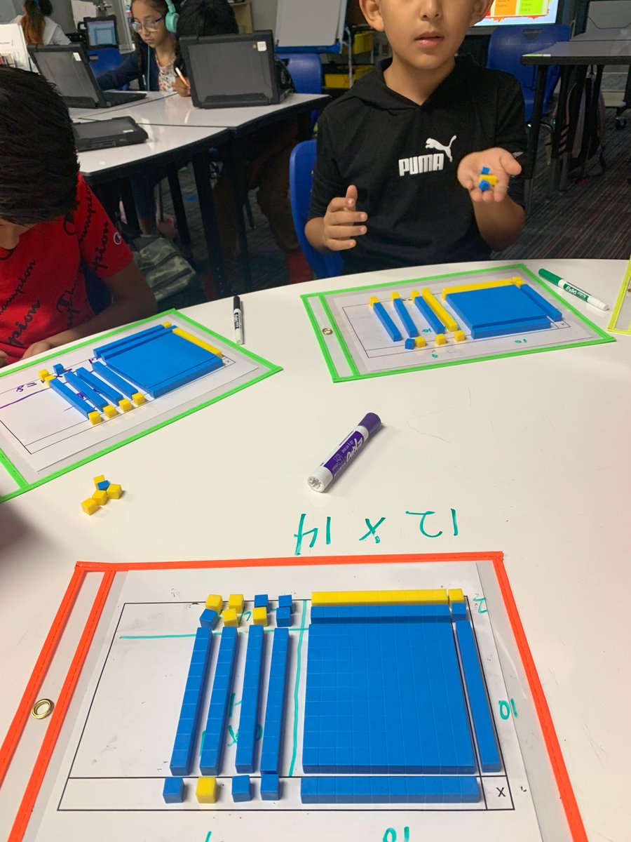 BFESBears's tweet photo. Fourth Grade Dual Language students learning to multiply 2 digit numbers using base ten blocks.
#BFES_Bears #NCISD https://t.co/kwwdpYGW4s