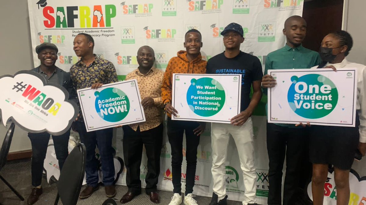 barrister_gutu's tweet photo. #Goal4 #Students Academic freedoms, a thread!!
1/4 Academic freedoms implore that students must be afforded an unfettered opportunity to express themselves without any interference. The raison detre' /rationale in support of such is the freedom of expression that is provided for https://t.co/TJA2ee0a7S