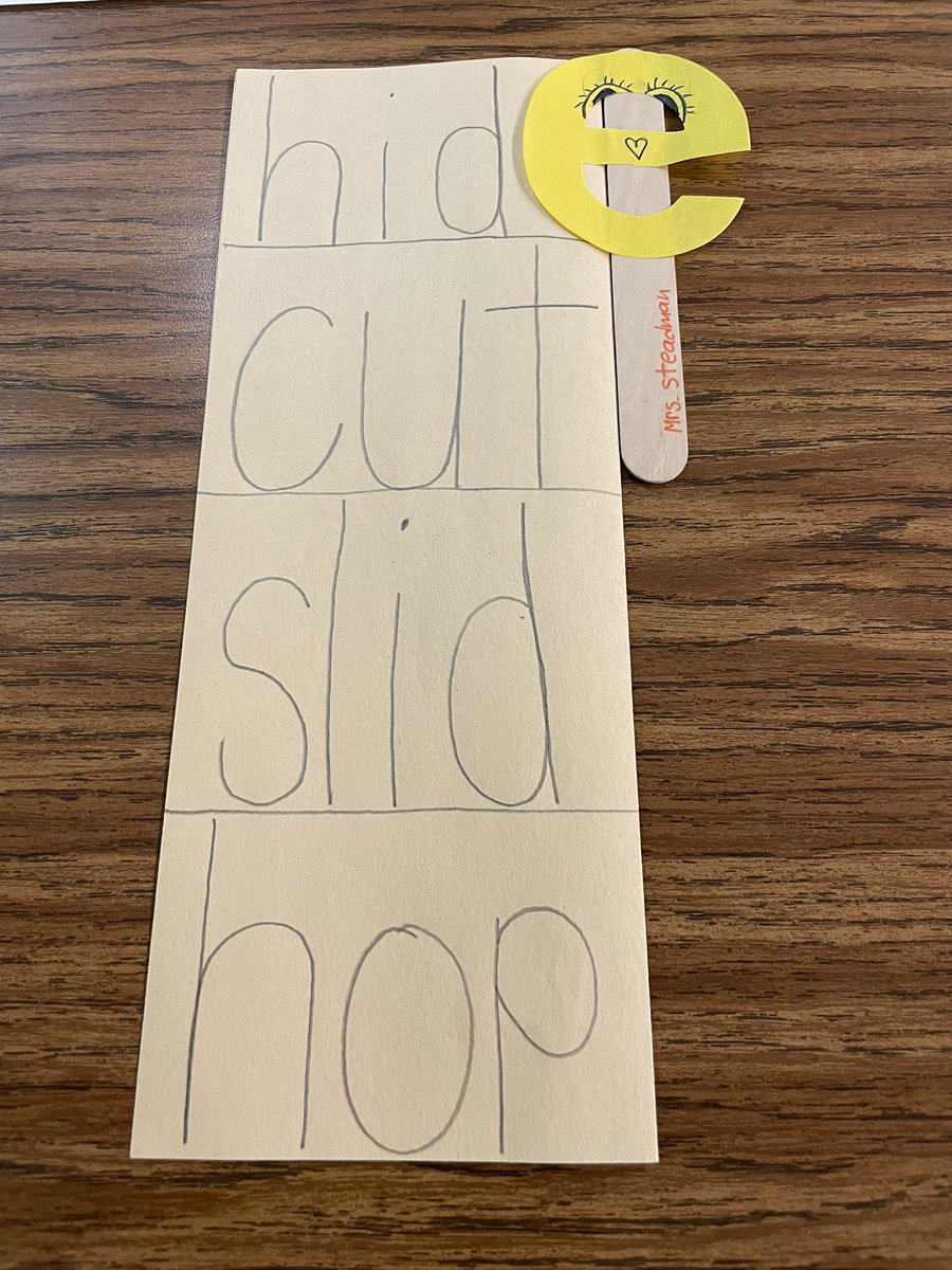 MrsSteadman_FCE's tweet photo. Mystery “e” came to save the day. Now we can say the word correctly. #silente #CVCe @HumbleISD_FCE https://t.co/2be3dQ9Wo8