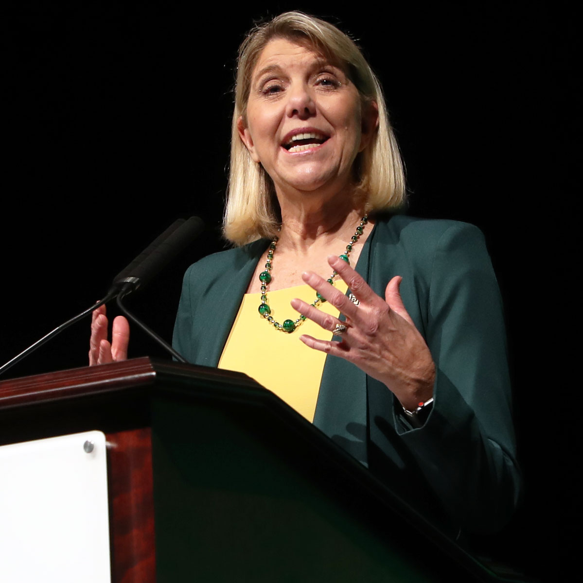 Baylor's tweet image. President Livingstone is among the witnesses invited to testify before Congress Thursday on student-athlete name, image and likeness (NIL) issues.

The hearing begins at 9:30 a.m. CT and can be viewed online here: bit.ly/2Y9Y00i