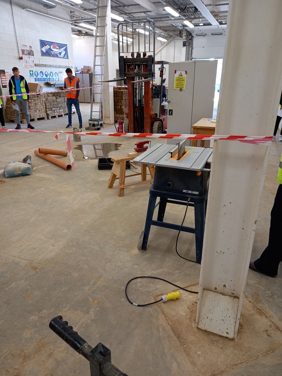 Darren Hankey (@hcfeprincipal) on Twitter photo A superb morning of health & safety work for <a href="/HCFECat/">HCFE CONSTRUCTION</a> <a href="/hcfebset/">HCFE CBE</a> students. Superb input from industry experts including our friends <a href="/SeymourCEC/">Seymour CEC</a> 
#TransformingLives since 1849 A superb morning of health & safety work for <a href="/HCFECat/">HCFE CONSTRUCTION</a> <a href="/hcfebset/">HCFE CBE</a> students. Superb input from industry experts including our friends <a href="/SeymourCEC/">Seymour CEC</a> 
#TransformingLives since 1849