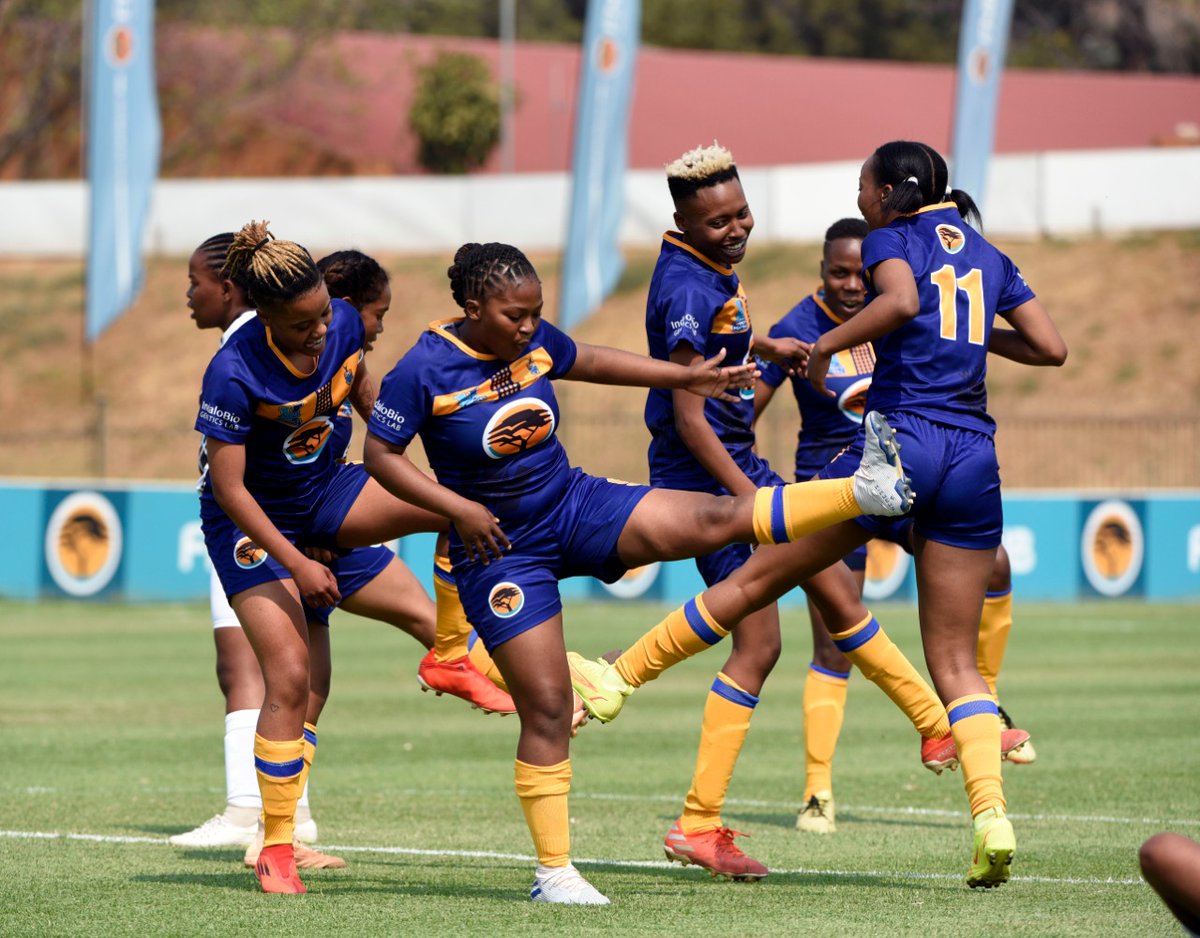 Varsity Football tweet media