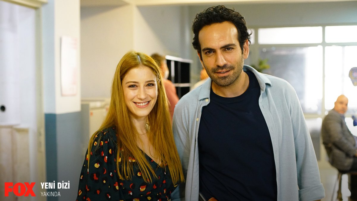 nowtvturkiye's tweet photo. Başrollerini Hazal Kaya, Buğra Gülsoy ve Ozan Dolunay’ın paylaştığı yeni dizimiz çok yakında FOX’ta! Haberin devamı için linke tıklayın. https://t.co/IMIDF79TUb #hadiFOXa https://t.co/HrvYtSyEpZ