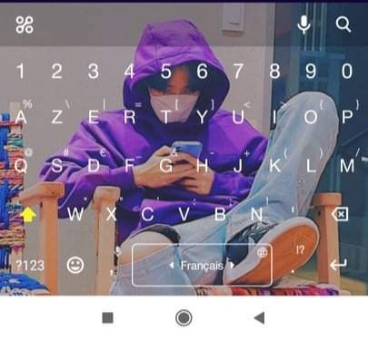 Opheatiny's tweet photo. Purple in My phone ☺😅 💜💜💜 #MONSTAX #MONSTA__X https://t.co/dLEJkMdK4g