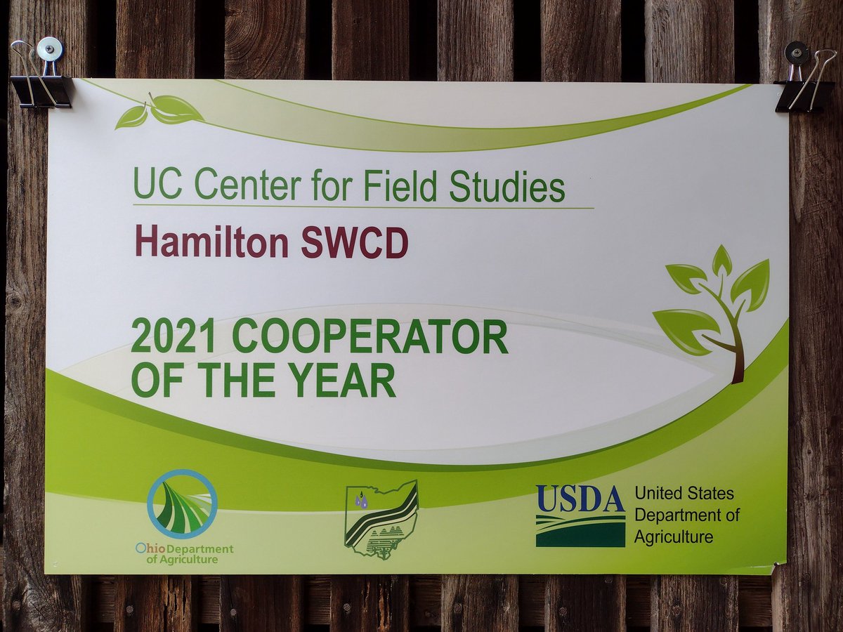 PARTY TIME! 🎉 The UCCFS was named the Hamilton SWCD 2021 Cooperator of the Year. What an amazing way to start off the fall. Thank you to everyone at UCCFS, U of Cinci, Great Parks, and SWCD who helped make this happen.

#HamiltonSWCD #HamiltonCountyOhio #FieldCenter