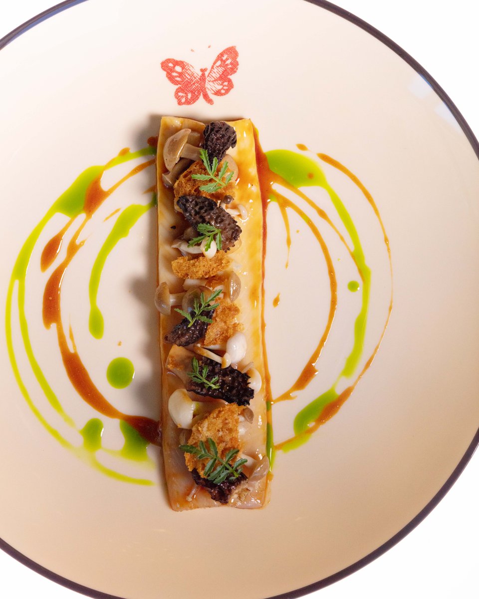 Showcasing a selection of signature dishes by #MattiaAgazzi, Head Chef at #GucciOsteriaBeverlyHills, which was just awarded a Michelin star, including ‘Uni Carbonara,’ ‘Risotto Camouflaged as Pizza,’ and ‘Coming from the Hills ‘I Love Rock Climbing’’.
