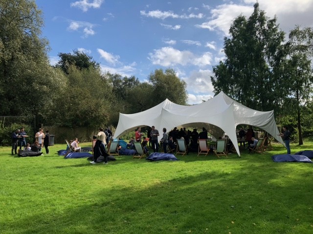 StarLeafCo's tweet photo. Yesterday lots of StarLeaf people were reunited at our London office for the first time since the beginning of the pandemic.
We celebrated with a BBQ outside!
Thank you to everyone who helped to organise this great event!
#StarLeaf #TheHumanConnection https://t.co/ptqHFhwwt3