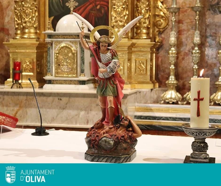AjuntamentOliva's tweet photo. 📣 Aquest matí ha tingut lloc la missa en honor al patró de la Policia Local. 

🖥  https://t.co/gr5fwqZH39

#AjuntamentdOliva #Oliva #PoliciaLocal #SantMiquel https://t.co/xfPAcOlkr9