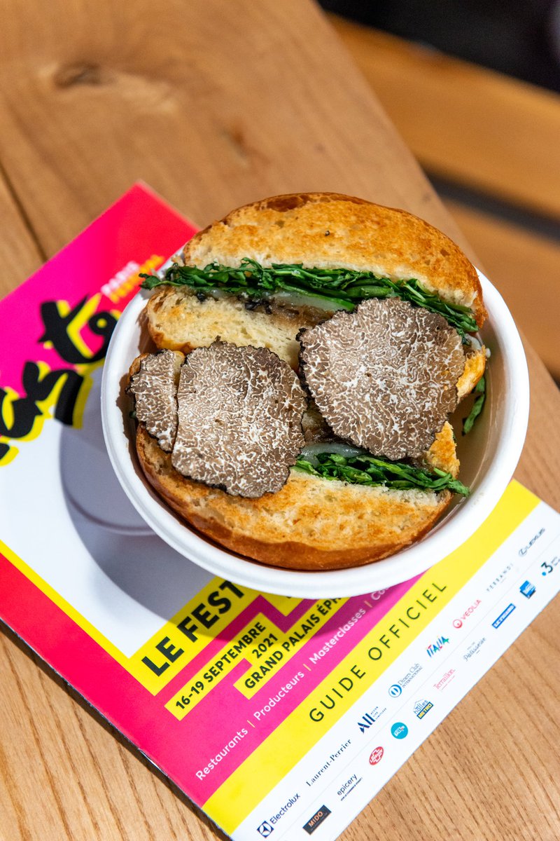 Taste of Paris (@taste_ofparis) on Twitter photo Sinon, quel plat et/ou dessert avez-vous préféré cette année pendant #tasteofparis ? Dites-nous tout en commentaire 😋
📸 <a href="/VincentNageotte/">Vincent Nageotte</a> Sinon, quel plat et/ou dessert avez-vous préféré cette année pendant #tasteofparis ? Dites-nous tout en commentaire 😋
📸 <a href="/VincentNageotte/">Vincent Nageotte</a>