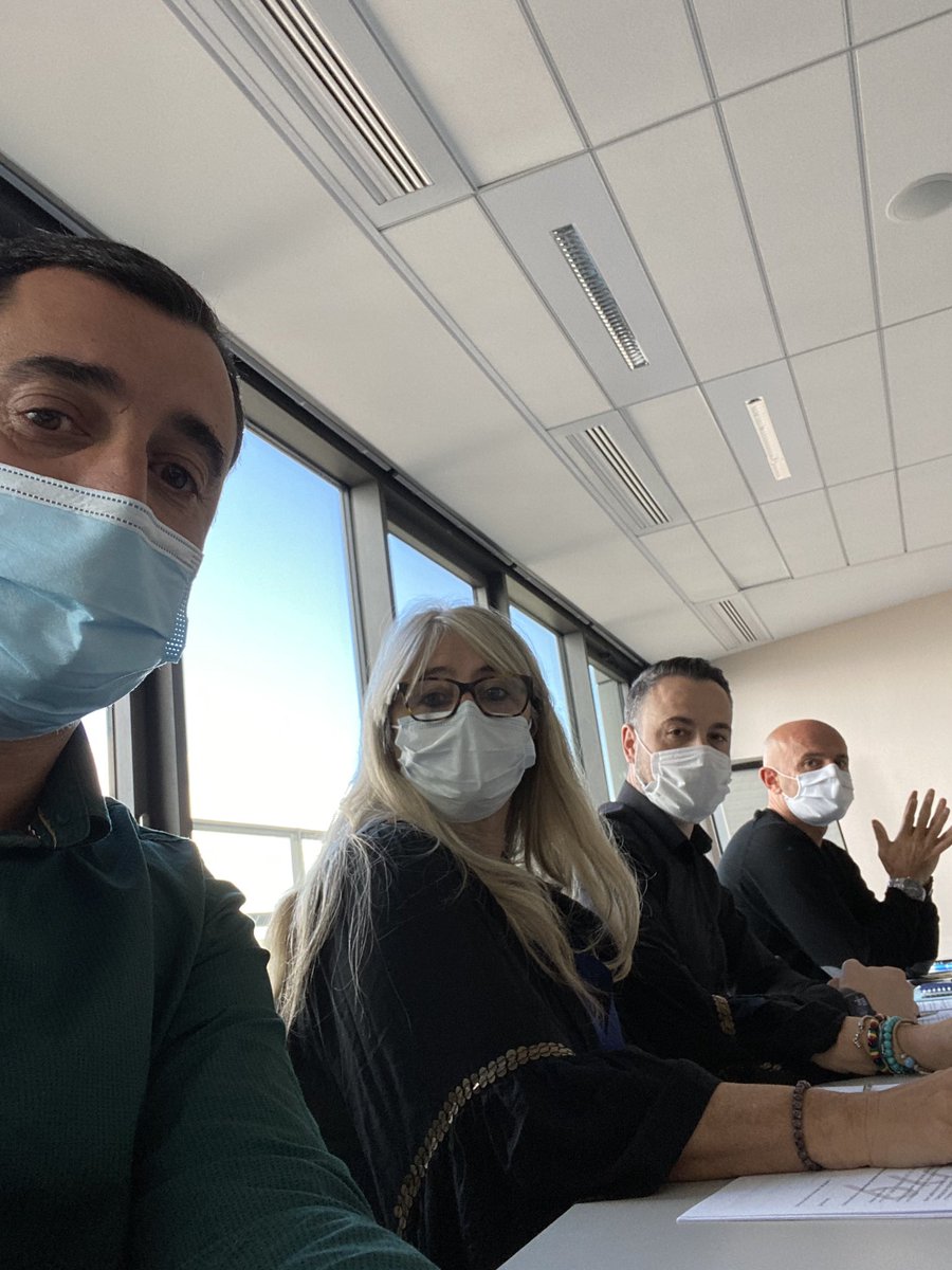 caseiro_david's tweet photo. La Délégation @FOcarrefoursieg présent à la 3ème réunion de négociation sur l’accord groupe télétravail. Fo a demandé une 4ème réunion car beaucoup d’ambiguïté reste encore en suspens et notamment sur le champ d’application de l’accord. @CyrilBoulay01 @luisgarcia9 Laurence dulout https://t.co/VeuVGdqDxh