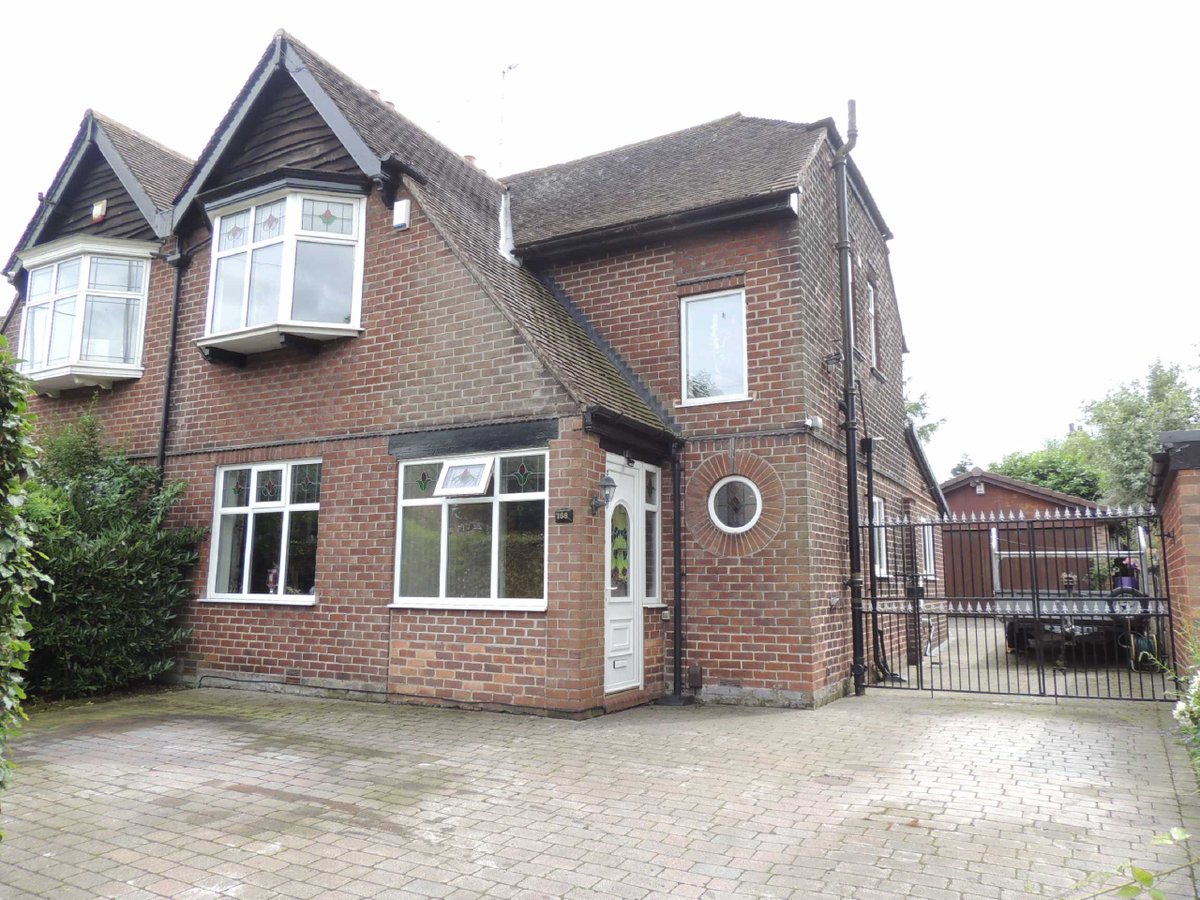 Another #SoldProperty (Subject To Contract) by Edward Mellor, #Romiley.

If you are looking to #SellYourHome, in Romiley, do give me a call on 0161 430 7519