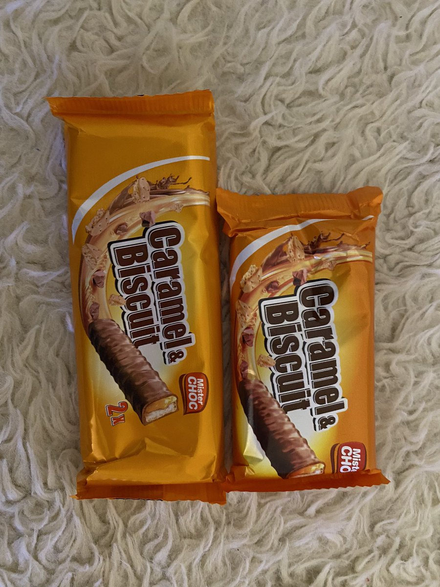 RLister77's tweet photo. @LidlGB what is going on with size reduction on the Caramel &amp; Biscuit (Twix) bars??? Same price but looks like I’ve left them a boil wash…. C’mon you guys are better than this 😉 https://t.co/IqgP6qKoQg