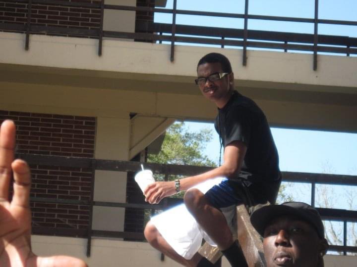 SaWdAKiNg's tweet photo. Happy birthday to my day one FAMUly!! #200Block #PFooteSoilders https://t.co/fTfeZkNDY6