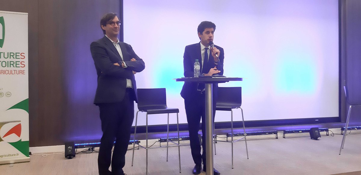 ChambagriFrance's tweet photo. [🔴Session] @J_Denormandie souligne la confiance et l'exigence mutuelle entre le ministère et les #ChambAgri. Il remercie les Chambres pour leur participation à la construction du plan de relance et sa mise en œuvre ➡️les Chambres sont les acteurs du dernier kilomètre. https://t.co/HCuJ4rO0hx